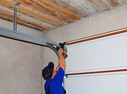 Garage Door And Opener Repairs Commercial Point, OH 614-676-0003 - repair-side